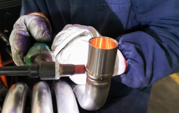 A professional welder providing aluminum welding services in Illinois